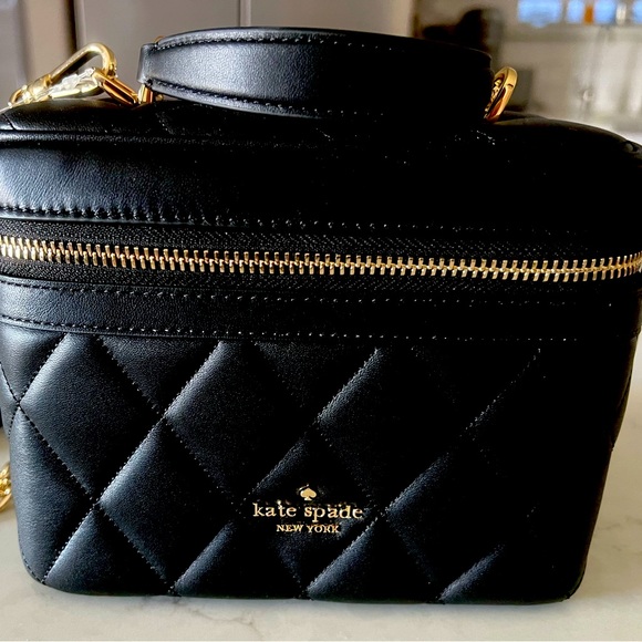 kate spade Handbags - Kate Spade Crossbody